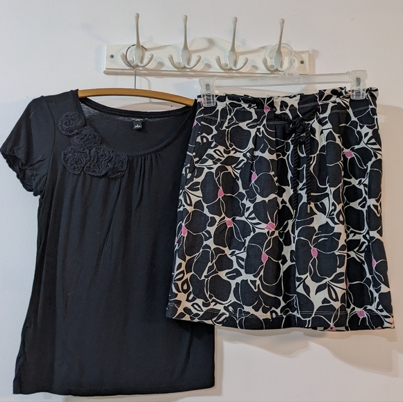LOFT Floral Skirt Size 2P & LOFT Top Size Small - Picture 13 of 13